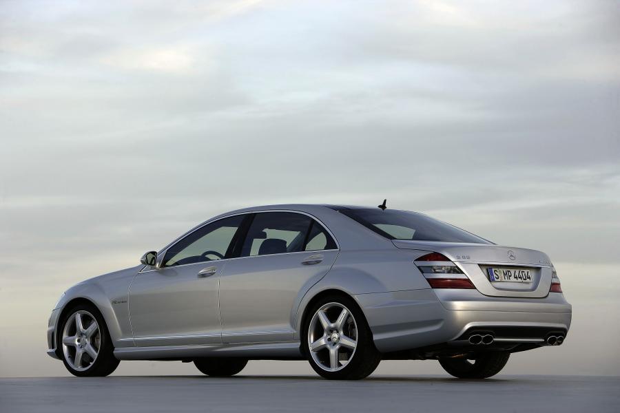  Mercedes-Benz S65 AMG 2007 года  (фото 4 из 27)